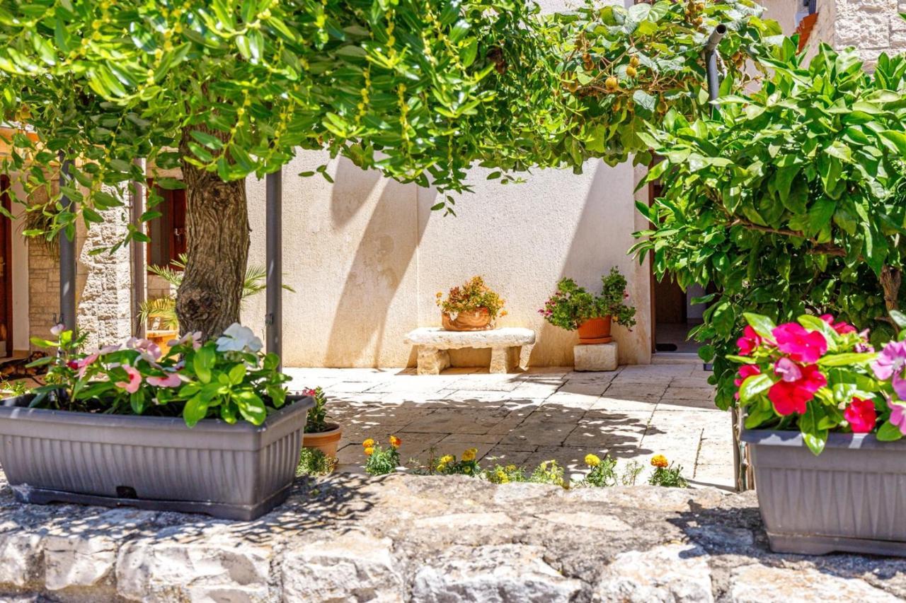 Apartments Mirjana Medulin Dış mekan fotoğraf