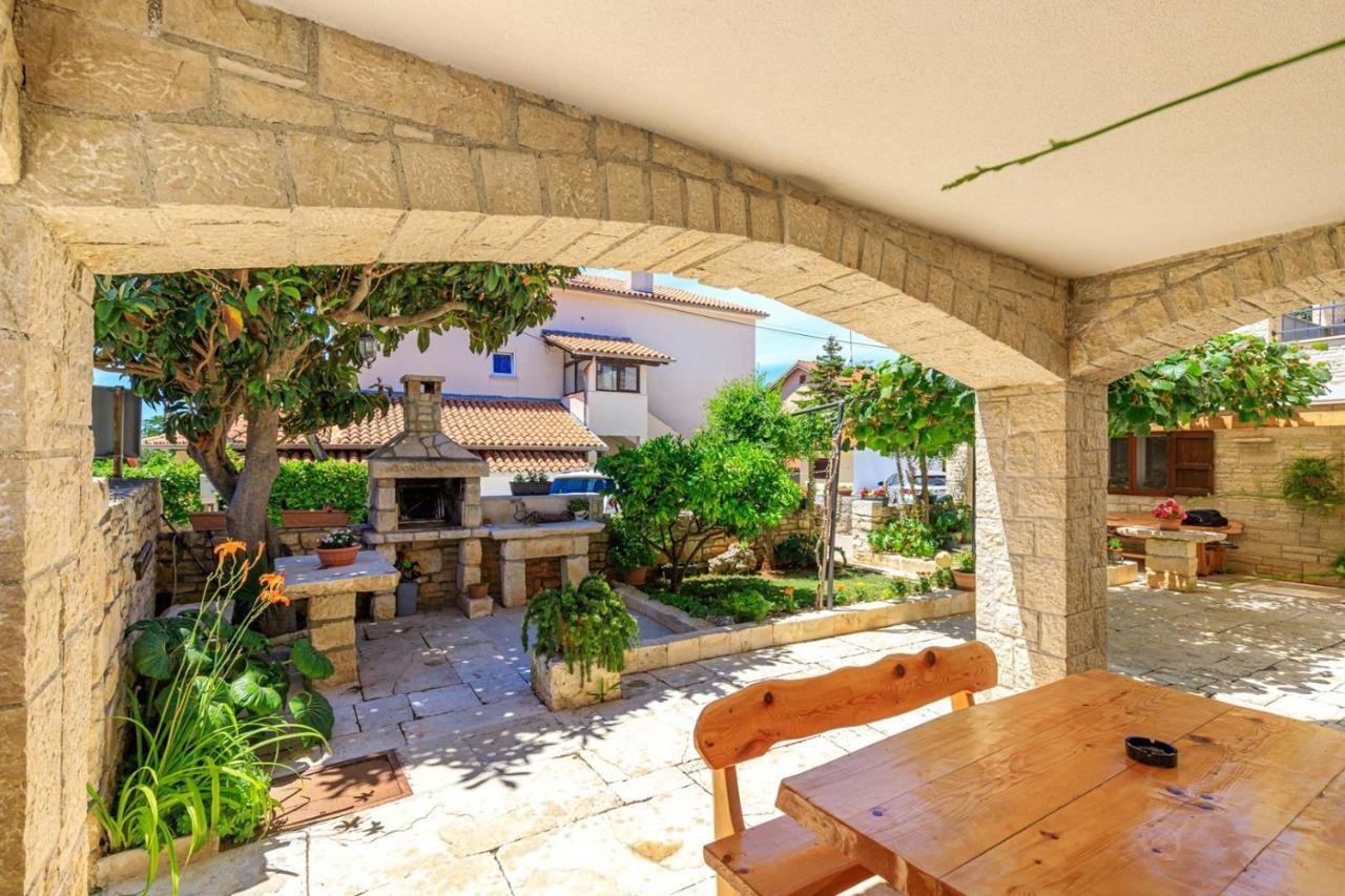Apartments Mirjana Medulin Dış mekan fotoğraf