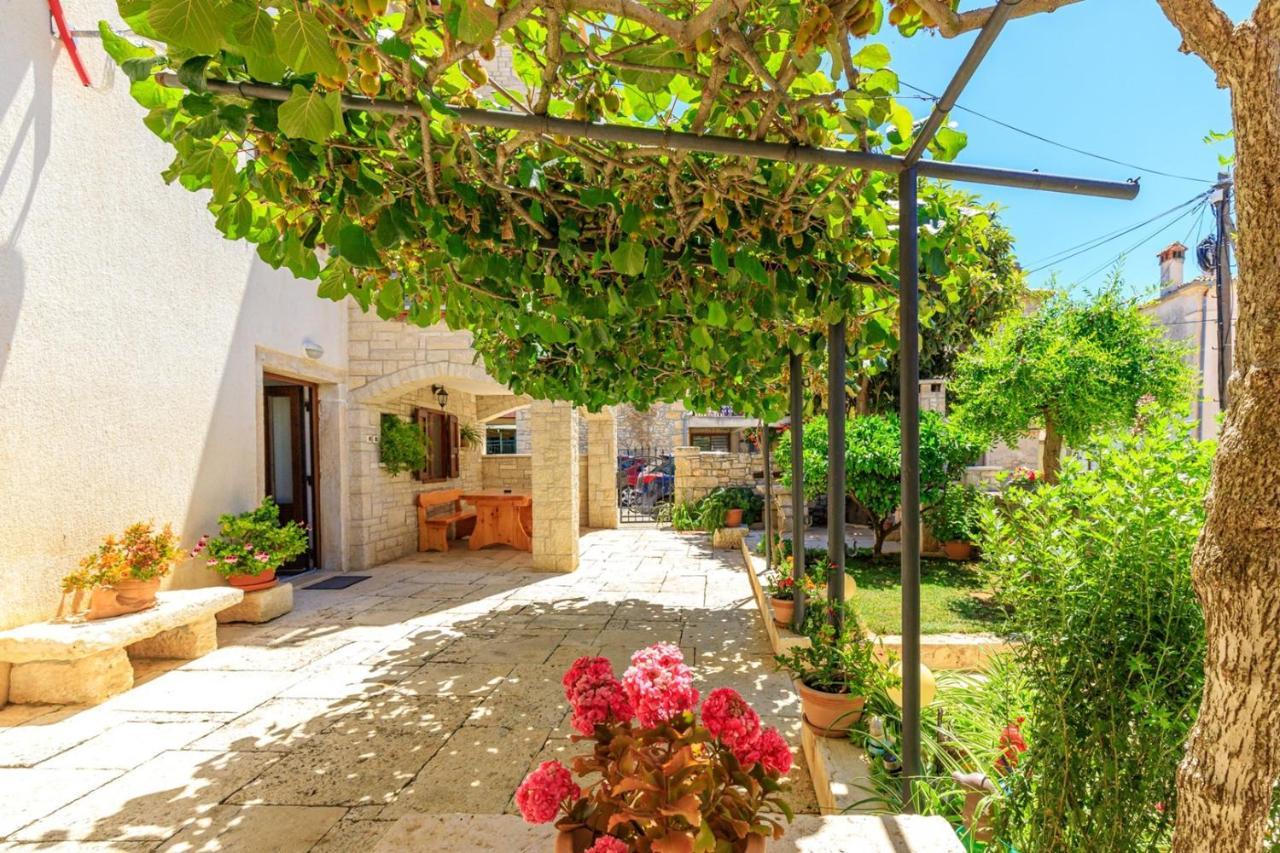 Apartments Mirjana Medulin Dış mekan fotoğraf
