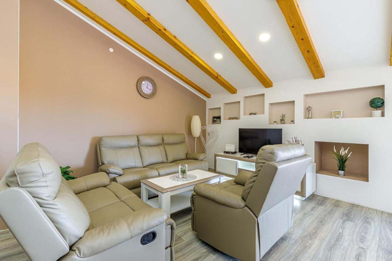 Apartments Mirjana Medulin Dış mekan fotoğraf