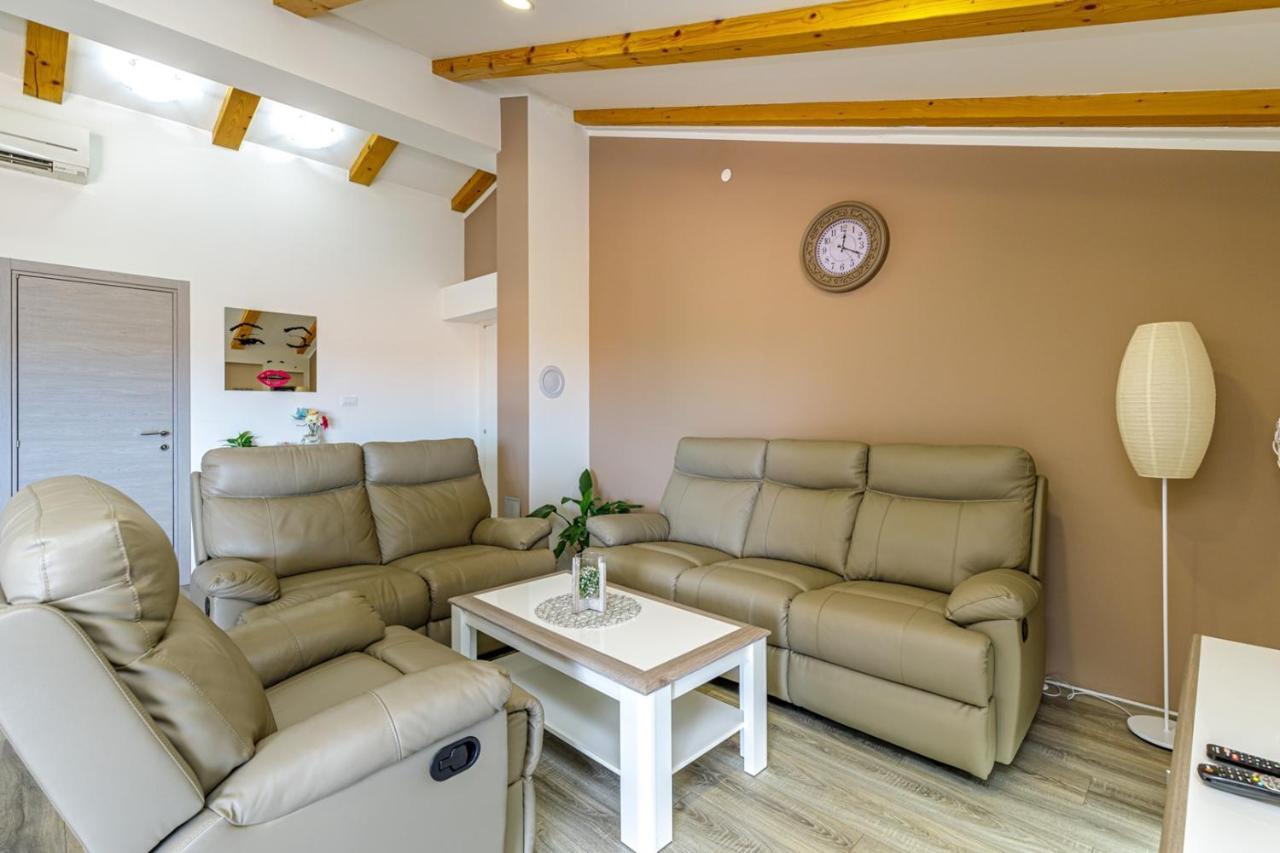 Apartments Mirjana Medulin Dış mekan fotoğraf